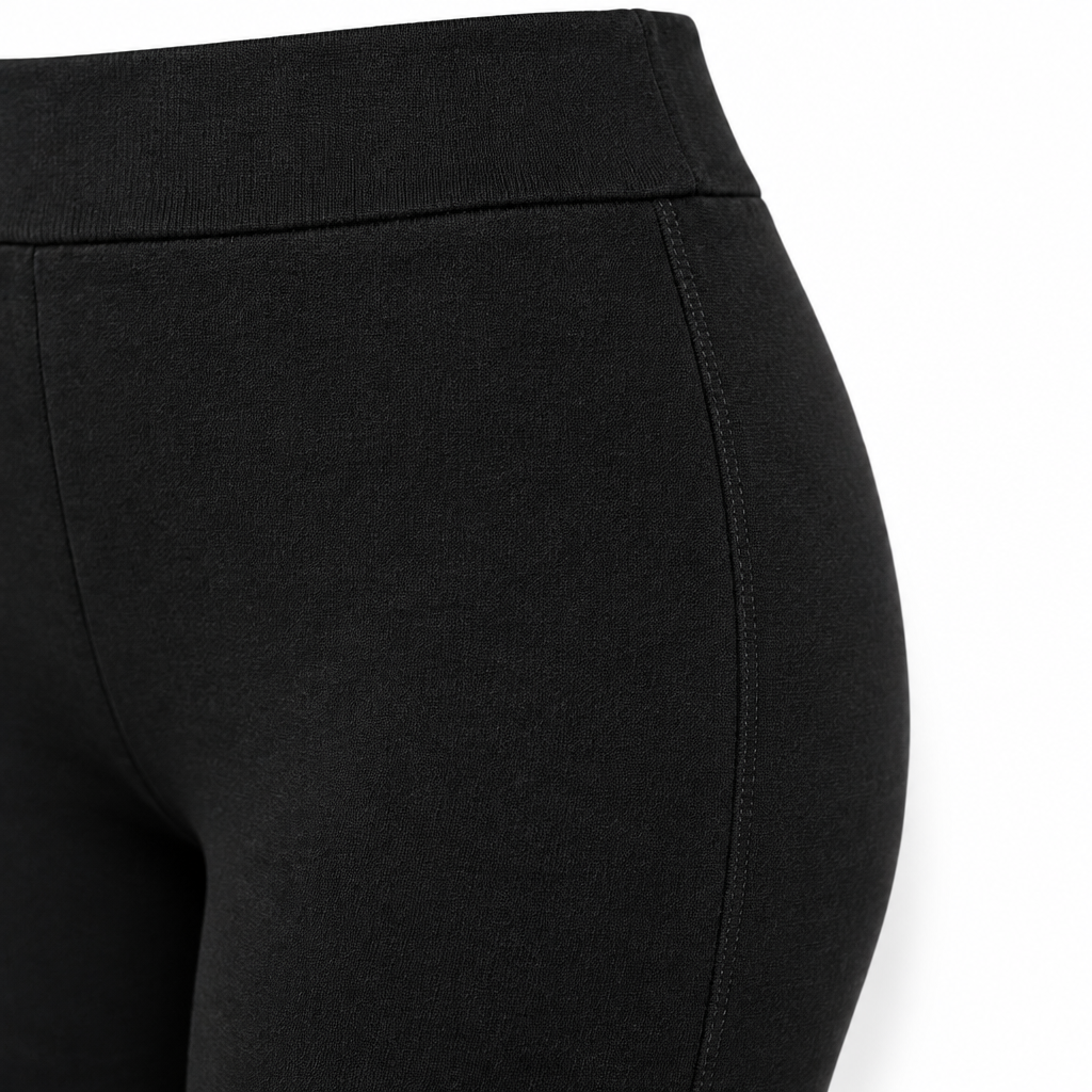 Legging Feminina Peluciada Preta - Detalhe costura lateral